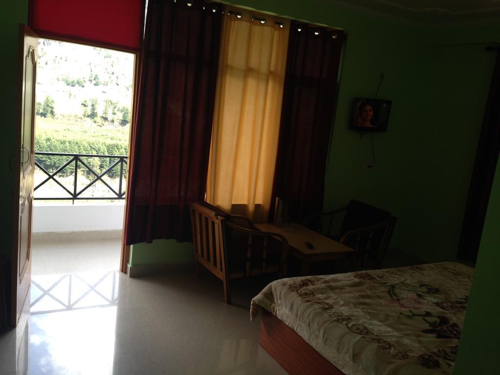 Hotel Ridge View Manāli Buitenkant foto